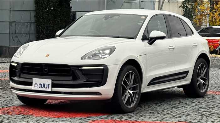 Porsche Macan 2023 — фото 2 купить в Москве