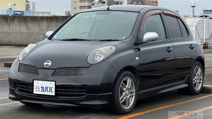 2005 Nissan March
