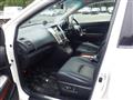 2004 Toyota Harrier