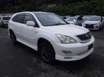 2004 Toyota Harrier