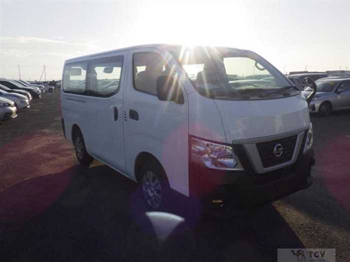 2020 Nissan NV350 Caravan