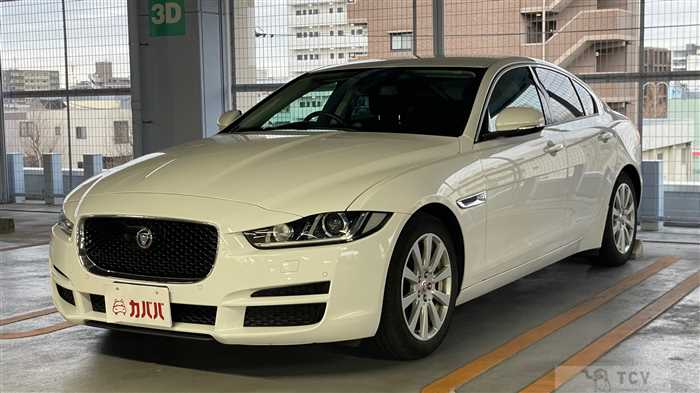 2016 Jaguar XE