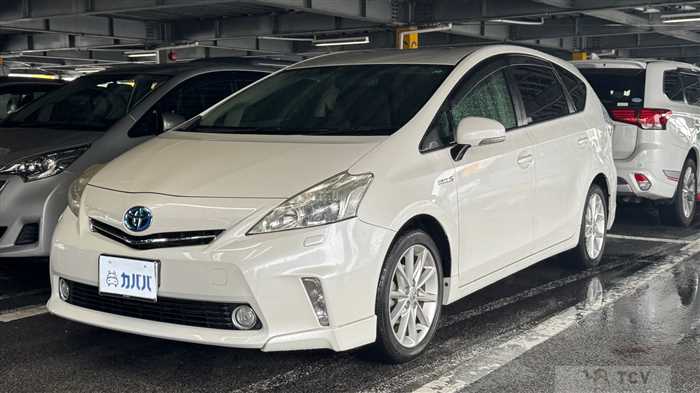 2011 Toyota PRIUS α