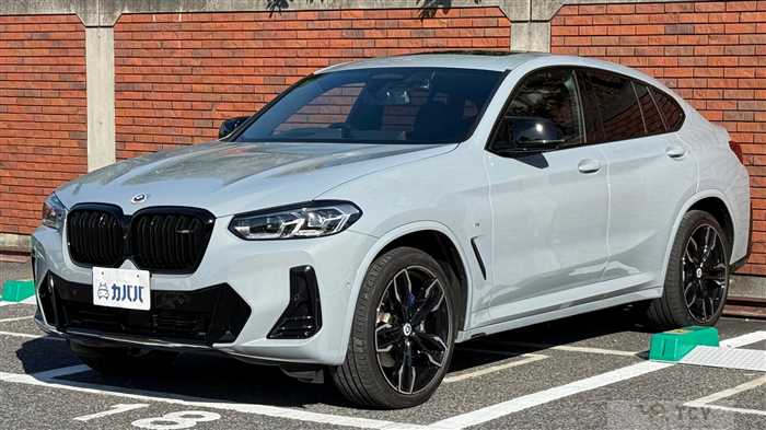 2022 BMW X4