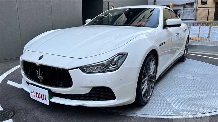 2016 Maserati Ghibli