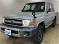 Toyota/Landcruiser 70