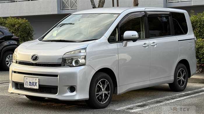 2012 Toyota Voxy