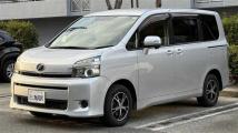 2012 Toyota Voxy