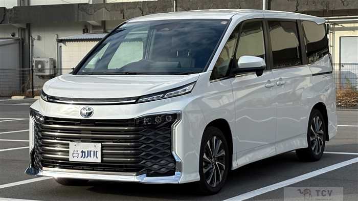 2025 Toyota Voxy