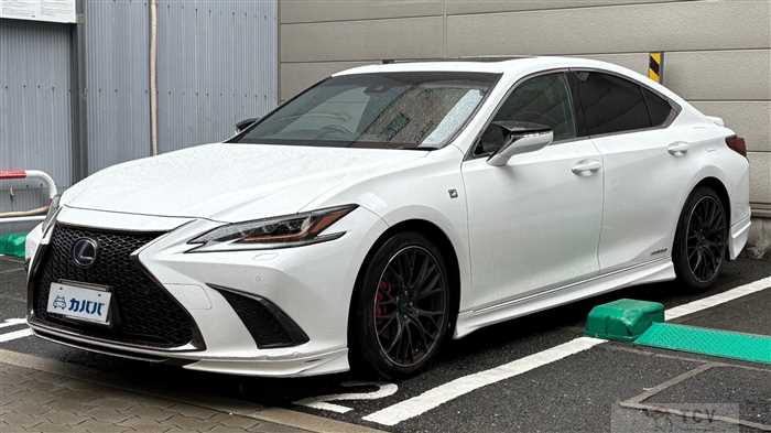 2019 Lexus ES