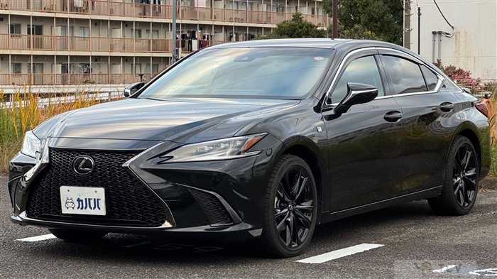 2023 Lexus ES