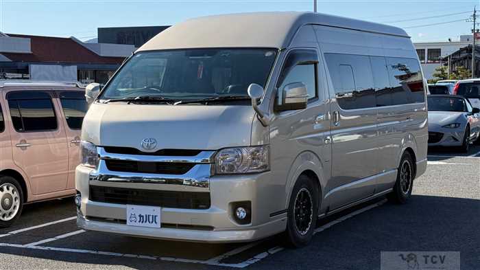 2022 Toyota Hiace Van
