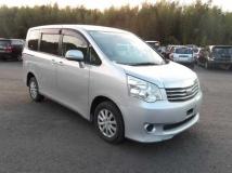 2012 Toyota Noah
