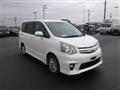 2011 Toyota Noah