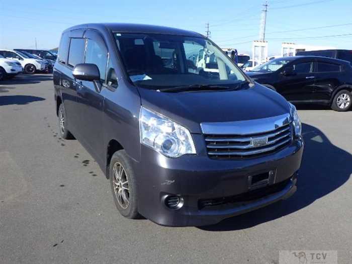 2013 Toyota Noah