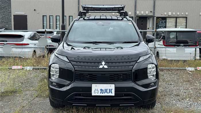 Mitsubishi OUTLANDER PHEV 2024 — фото 3 купить в Москве