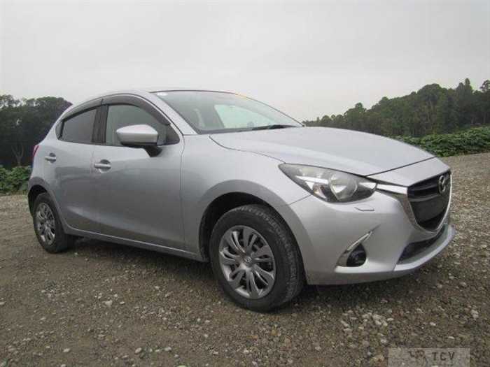 2018 Mazda Demio