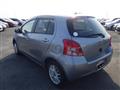 2006 Toyota Vitz