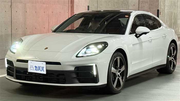 Porsche Panamera 2024 — фото 2 купить в Москве