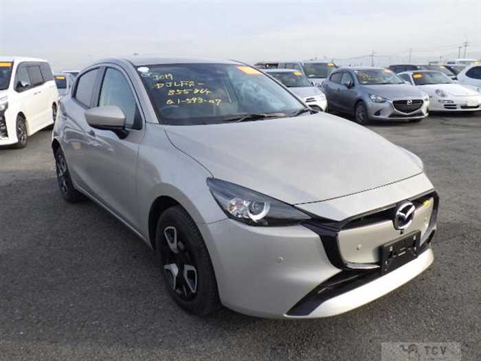 2024 Mazda Mazda2