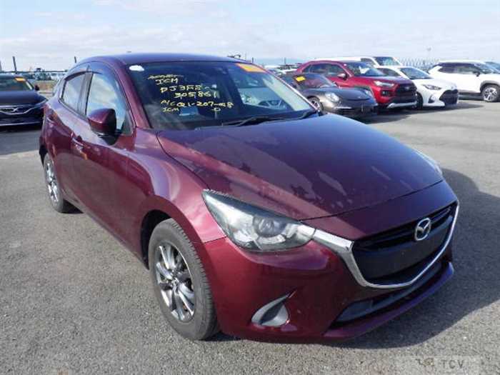 2017 Mazda Demio