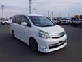 2012 Toyota Noah