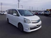 2012 Toyota Noah