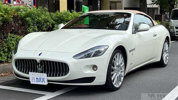 2016 Maserati Gran Cabrio