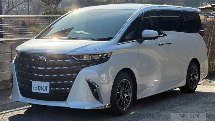 2025 Toyota Alphard