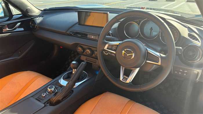 Mazda Roadster S 2025 — миниатюра 7