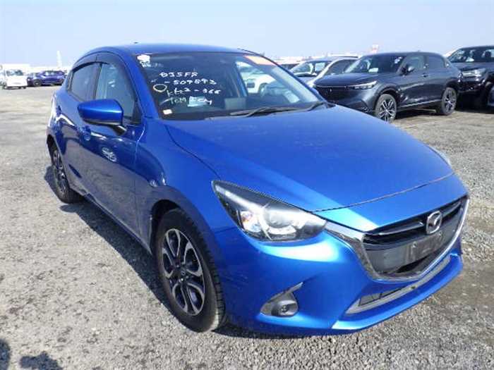 2019 Mazda Demio