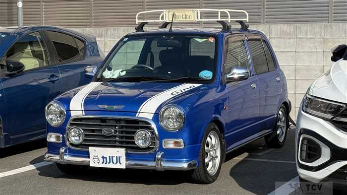 2004 Daihatsu Miragino