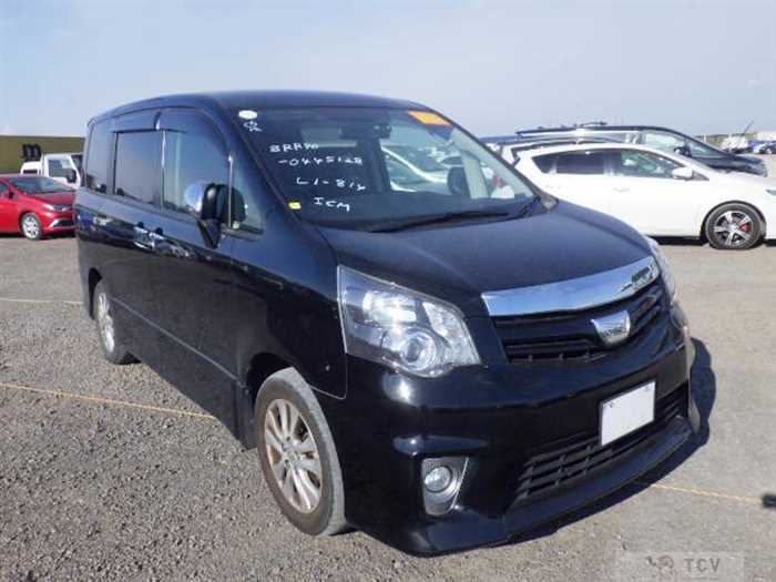 2011 Toyota Noah