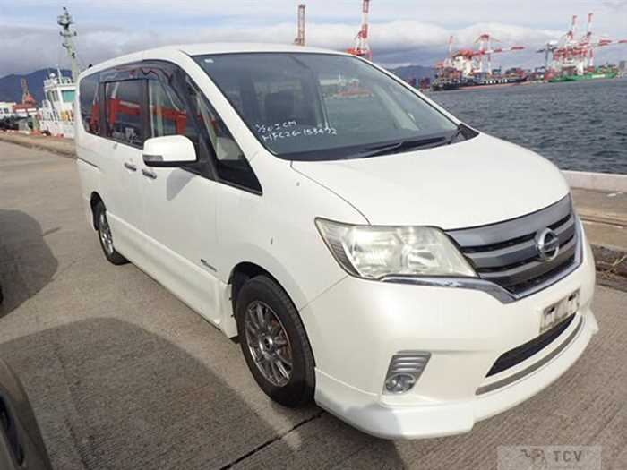 2013 Nissan Serena