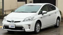 2014 Toyota Prius PHV