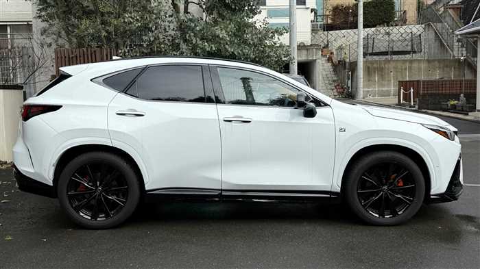 Lexus NX 2025 — фото 4 купить в Москве