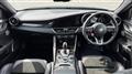 2022 Alfa Romeo Giulia