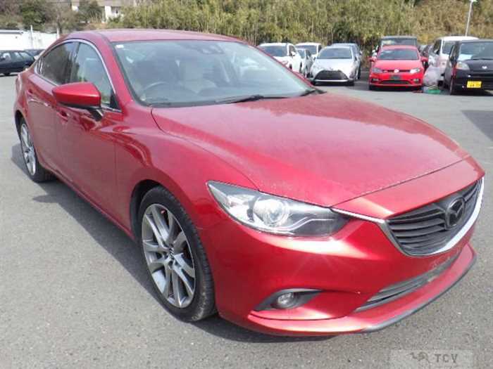 2013 Mazda Atenza