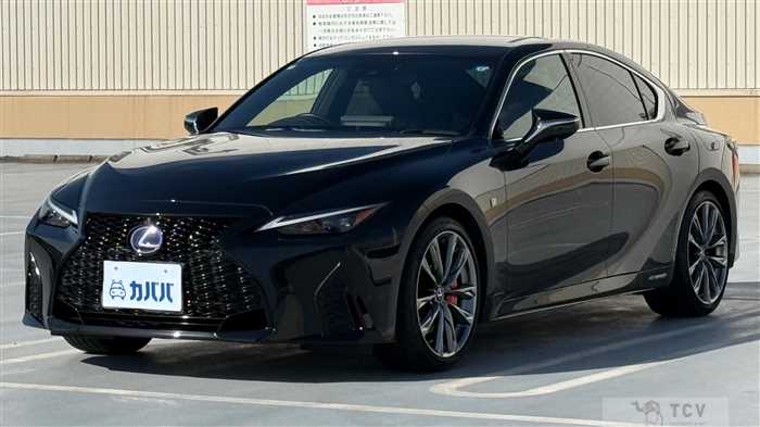 2022 Lexus IS