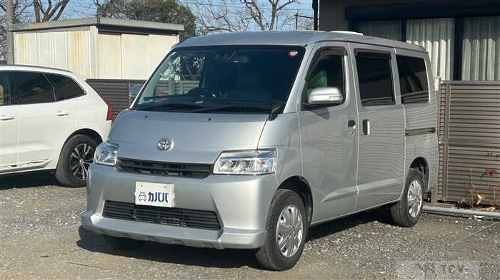 2022 Toyota Townace Van