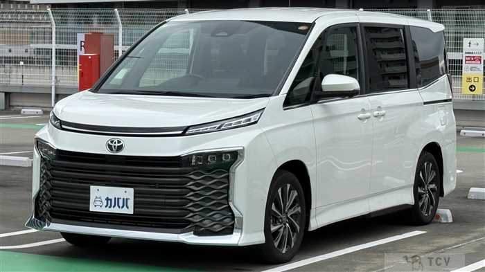 2022 Toyota Voxy