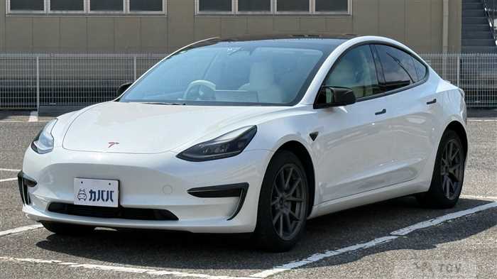 2022 Tesla Motors Others