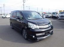 2012 Toyota Noah