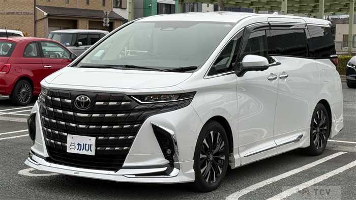 2023 Toyota Alphard