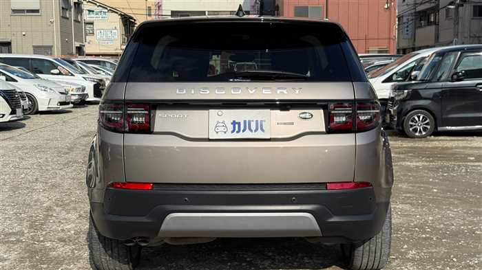 Land Rover Discovery Sport 2023 — фото 5 купить в Москве