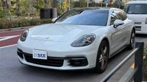 2019 Porsche Panamera