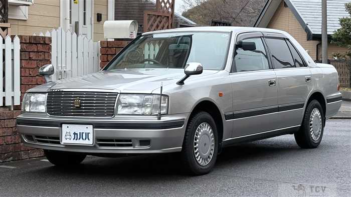2000 Toyota Crown