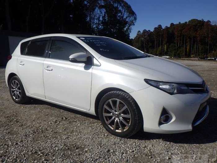2013 Toyota Auris