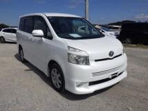 2008 Toyota Voxy