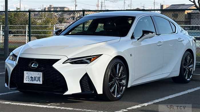 2020 Lexus IS